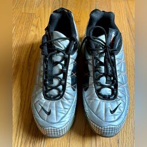 Nike Airmax MX-720-818- silver